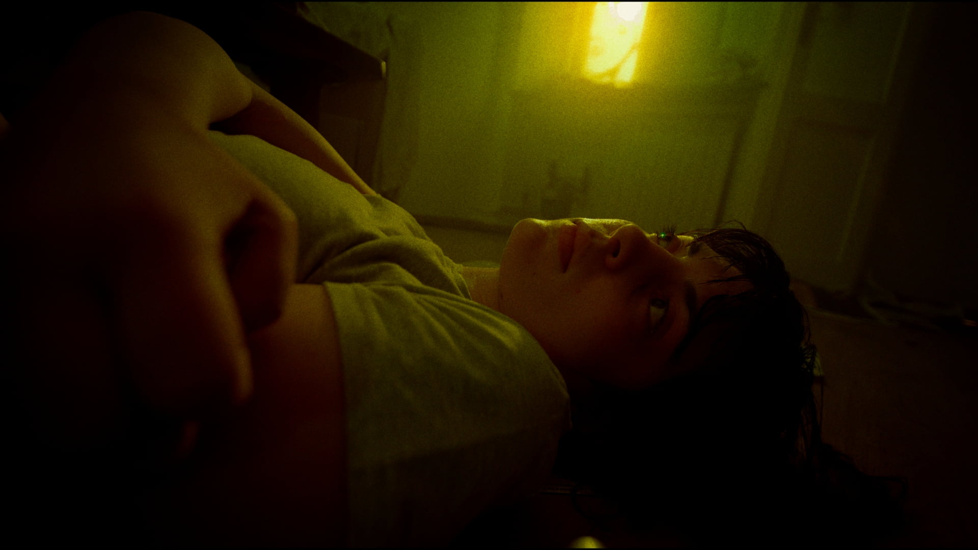Irusu – Still 5
