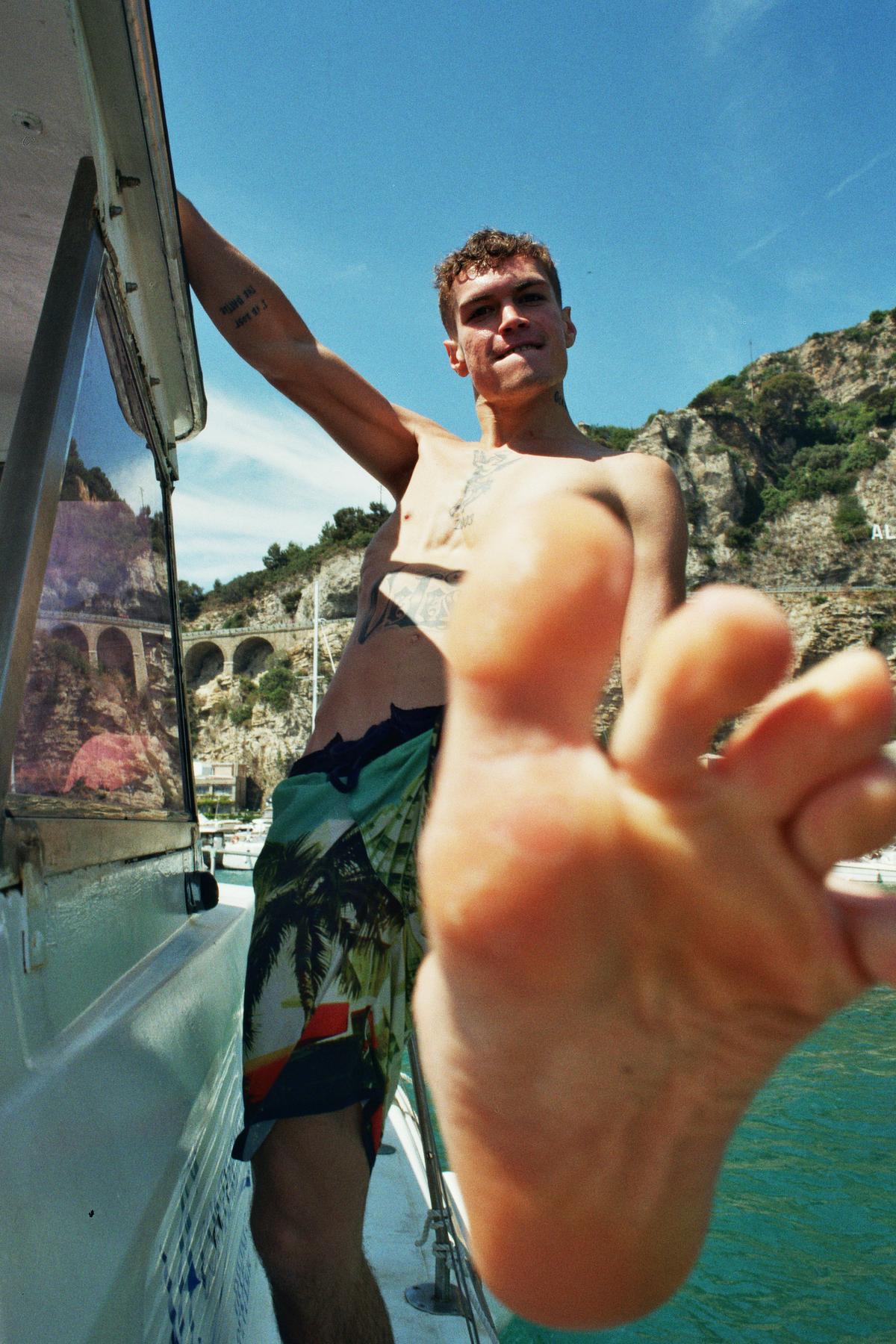 Blanco - Blu Celeste – Still 1