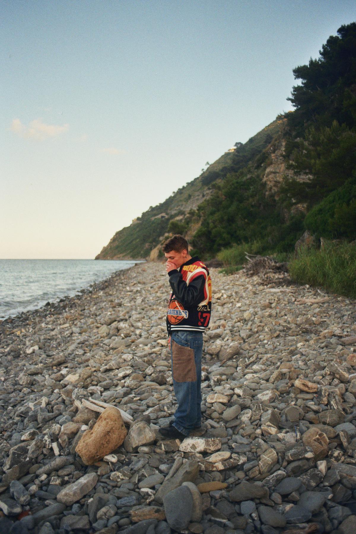 Blanco - Blu Celeste – Still 3