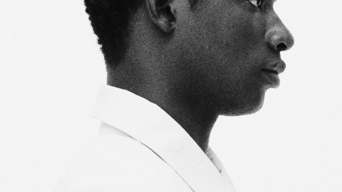 Dutti Limited – Still 2