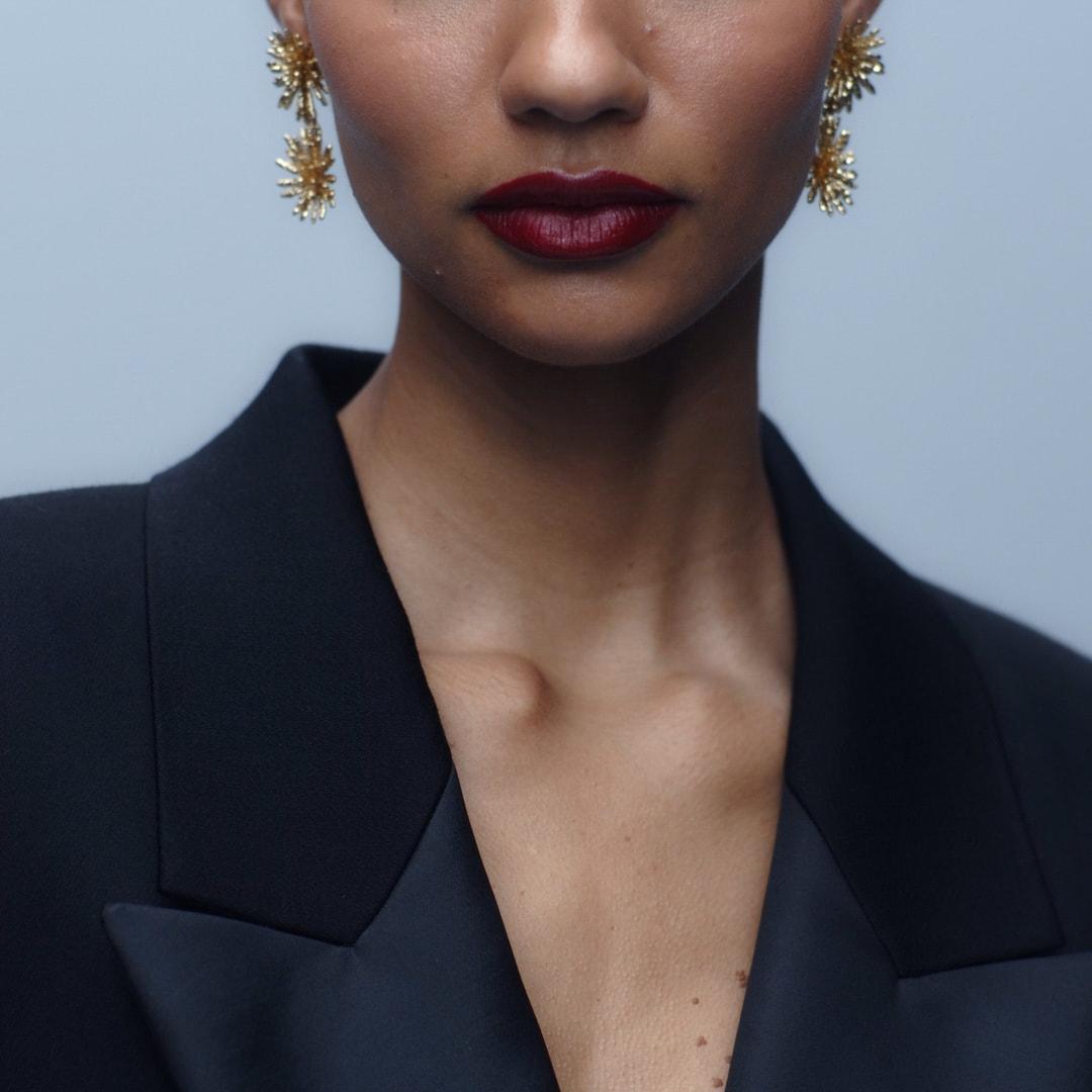 Massimo Dutti - "Gift guides" Woman – Still 1