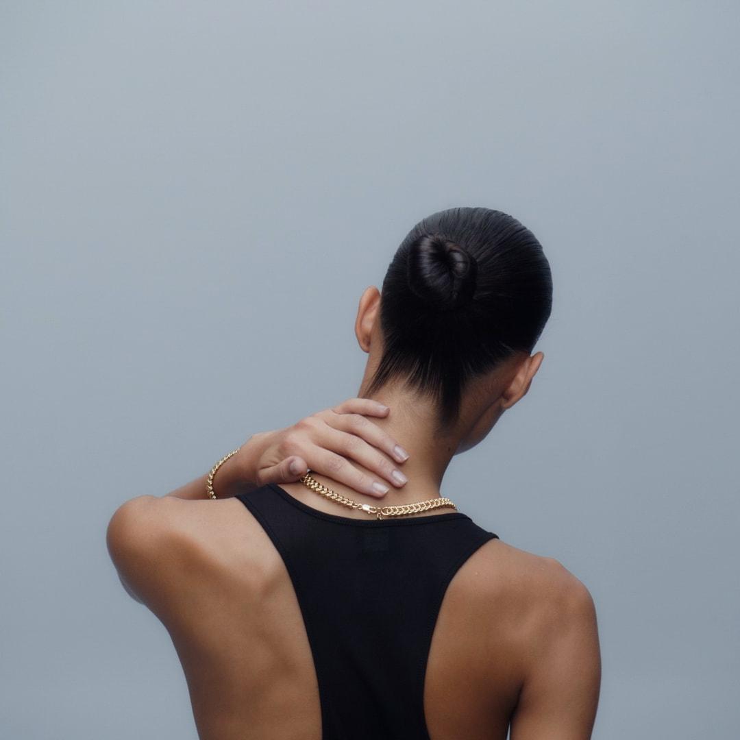 Massimo Dutti - "Gift guides" Woman – Still 6