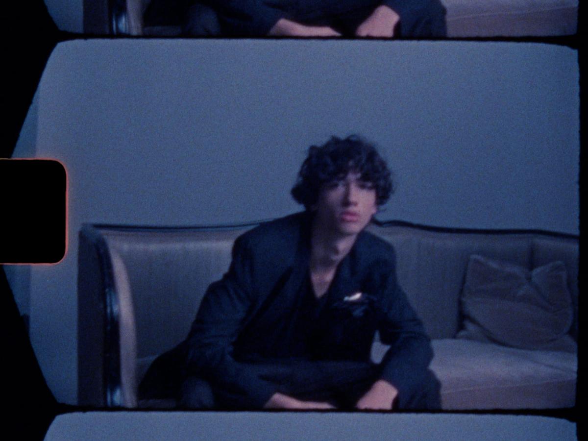 Massimo Dutti - "Go n See" – Still 2