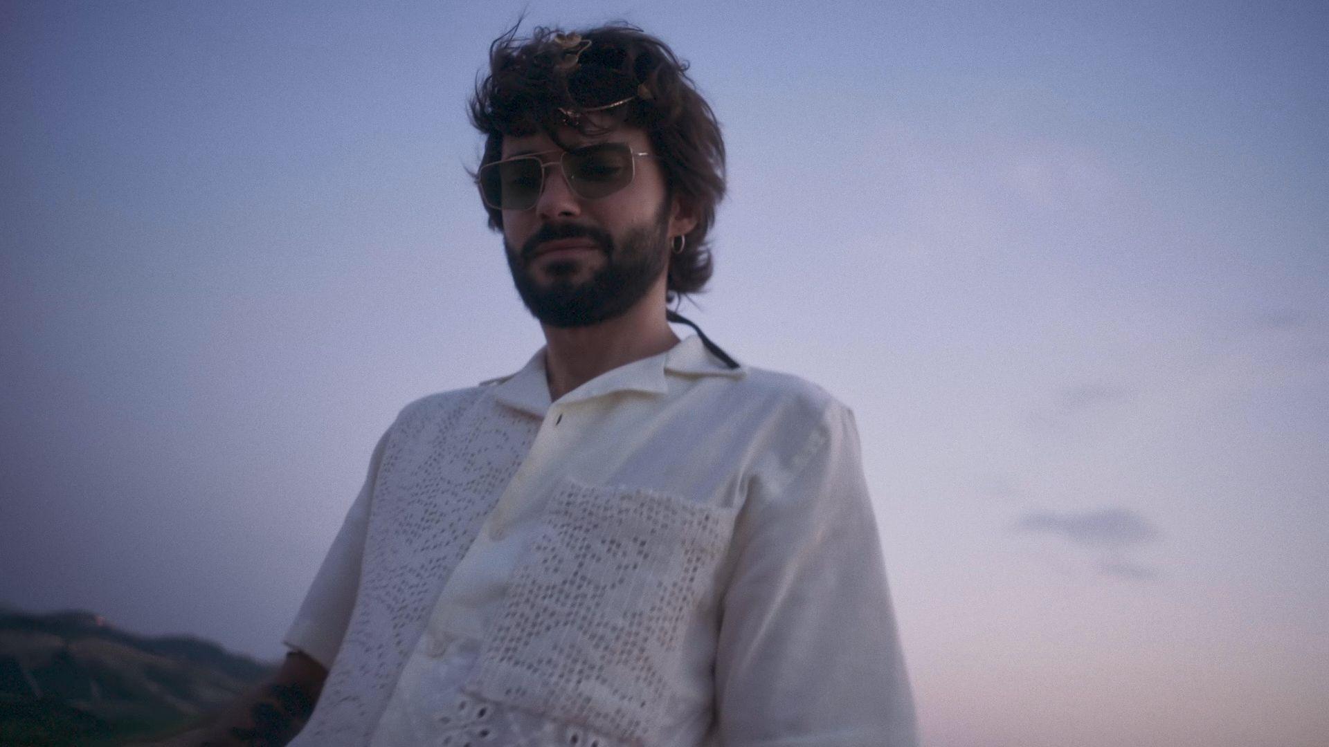 Standard Chill Featured still